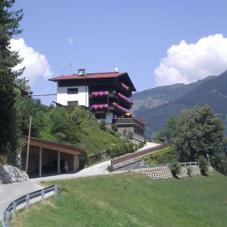 Gastehaus Rieser Hotel Ried im Zillertal Luaran gambar