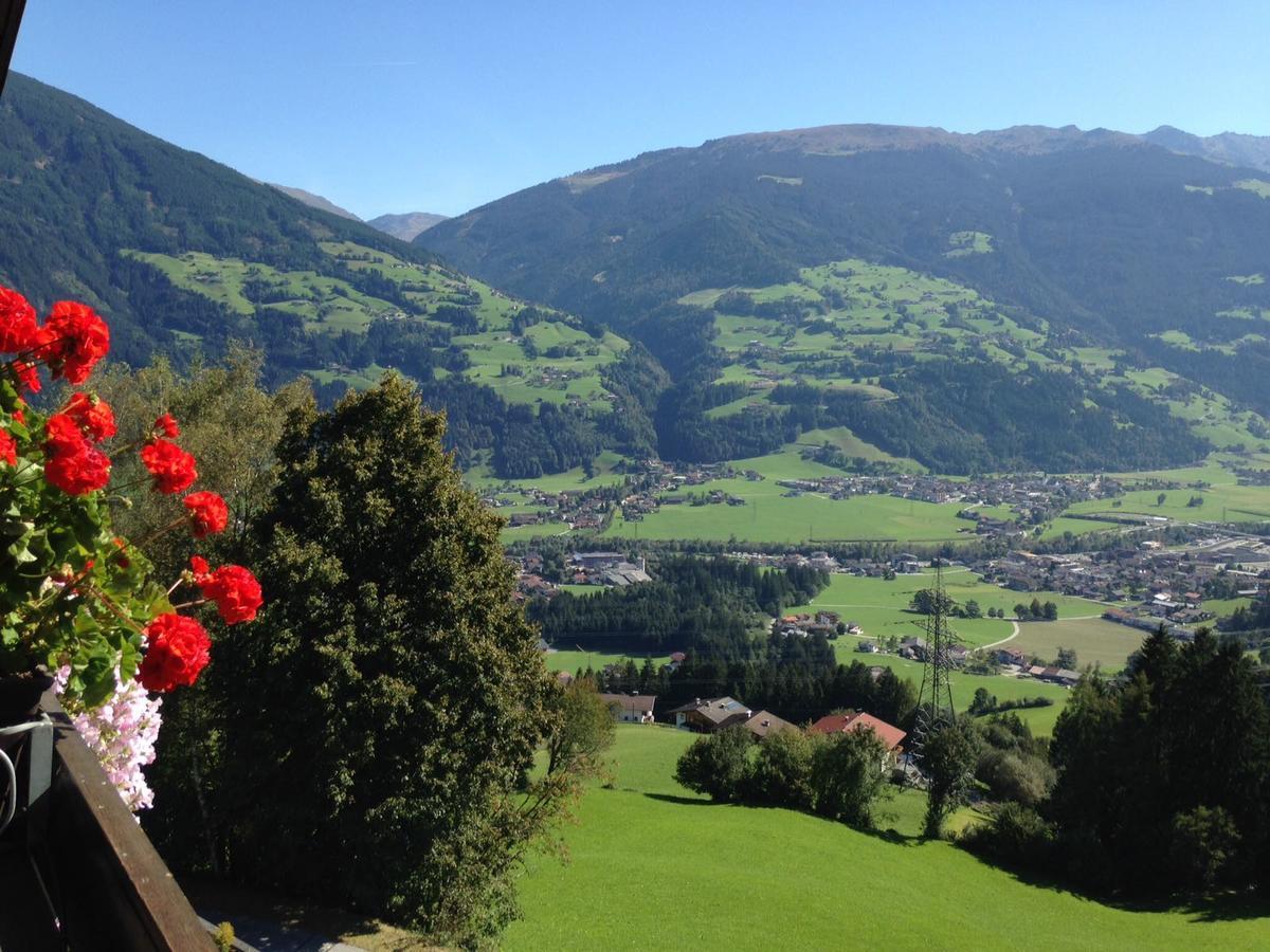 Gastehaus Rieser Hotel Ried im Zillertal Luaran gambar